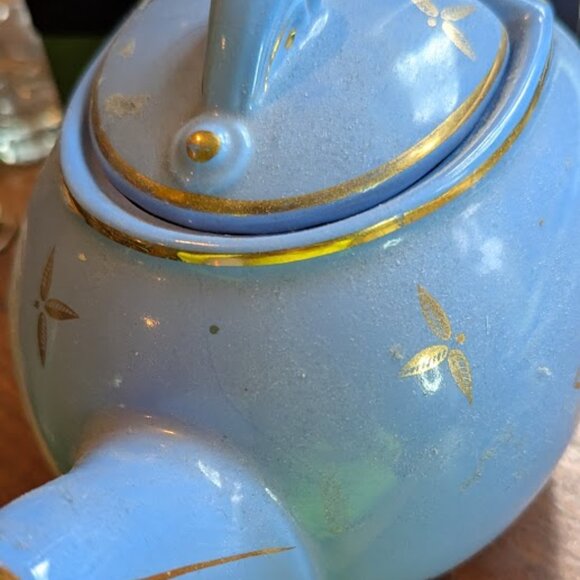 Hall Tea Pot - Picture 4 of 4